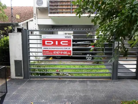 Cochera fija descubierta en San Isidro