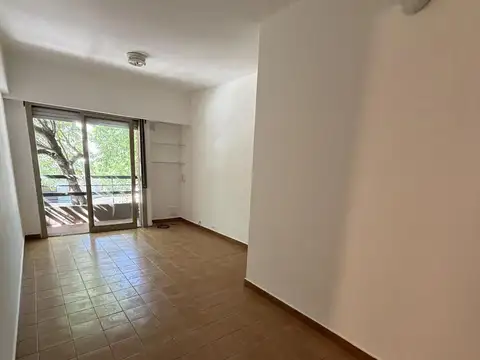 Departamento en Alquiler 32 años