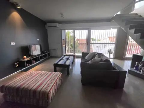 VENTA DEPTO 3 AMB. COCH. TERRAZA PROPIA. FLORIDA