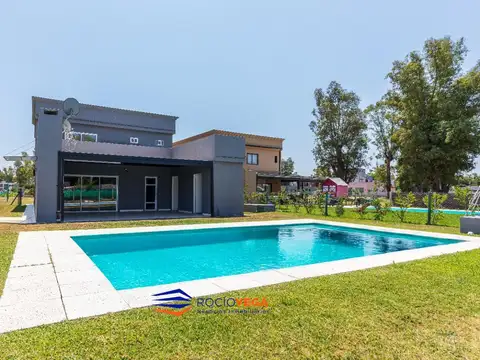 Casa en venta en Barrio Privado Alvarez Del Bosque