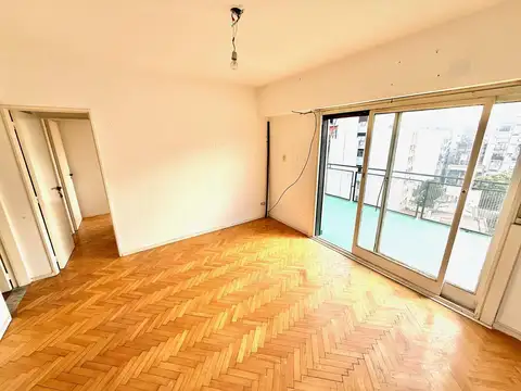 2 AMB - CON BALCON TERRAZA - MUY LUMINOSO