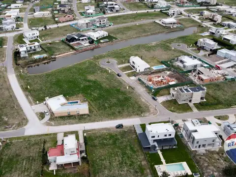 F. Caceres y Ruta 58, Canning, Buenos Aires