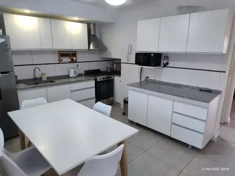 Depto Tipo Casa en Venta de 3 ambientes
