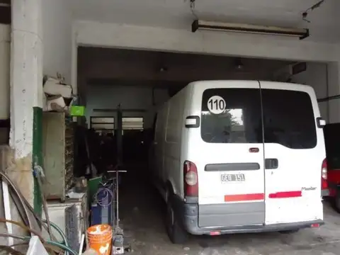 Galpon en Venta en Munro-Oeste, USD 169.000