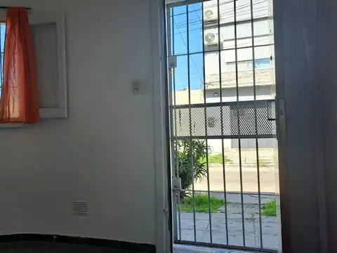 Reconquista 600, Piso PB