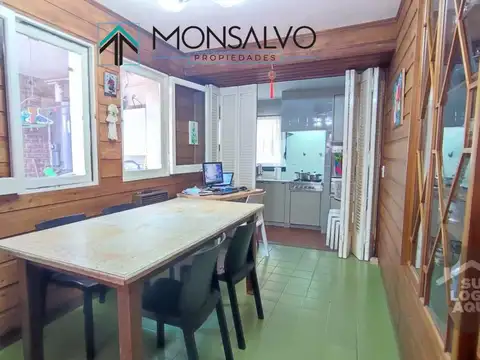 Casa en Venta con 1 cochera