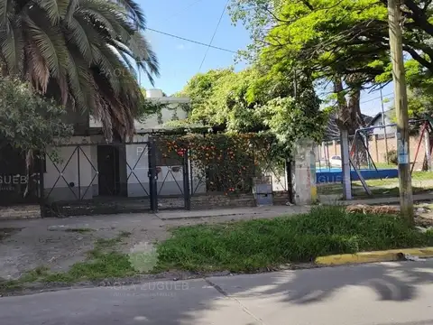 Casa Chalet  en Venta en Florencio Varela, G.B.A. Zona Sur, Argentina