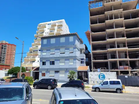 Vendo Departamento, San Bernardo, 3 ambientes con balcón, frente al mar. APTO CREDITO