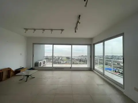 Departamento 4 ambientes con 3 baños