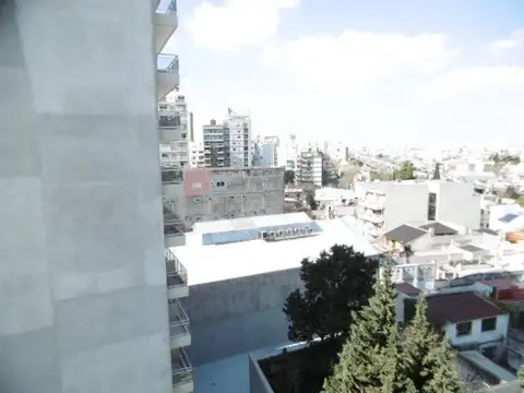 Departamento en Alquiler en Parque Chacabuco, $ 700.000