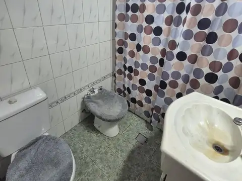 Depto Tipo Casa en Venta con 1 cocheras
