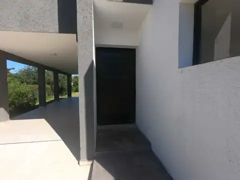 Casa en Venta en Villa Catalina, USD 155.000