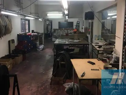 Venta local zona comercial,  Bella Vista