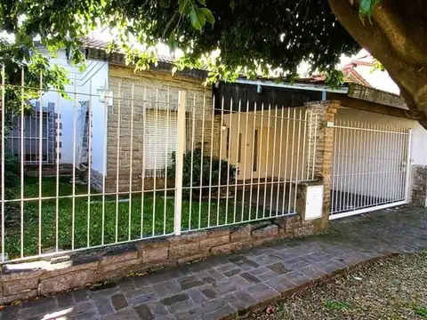 Casa en Venta en Castelar Norte, USD 220.000