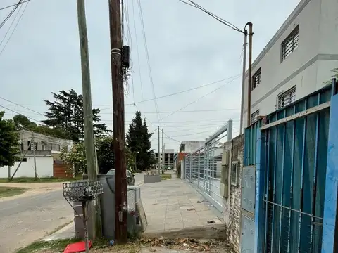 Depto Tipo Casa en Venta 46 años