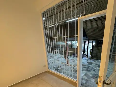 Local en Alquiler en Barrio Norte, $ 290.000