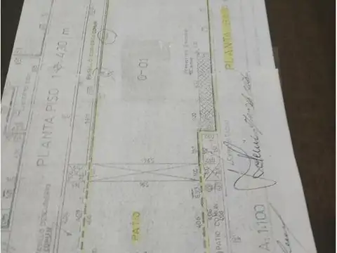 EXCELENTE GALPON 120 M2, APTO PARA  DEPOSITO O TALLER MECANICO CON COCHERA  EN MUNRO