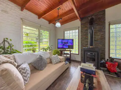 Casa en Venta en Lisandro Olmos Etcheverry, USD 214.900