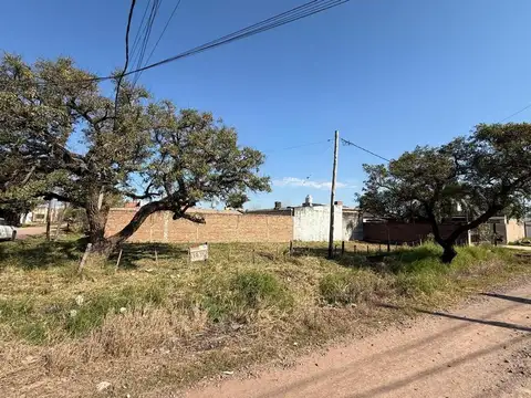 TERRENO EN ESQUINA EN VENTA