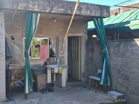 Importante Lote con Vivienda a Refaccionar