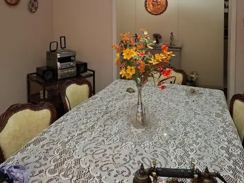 DEPARTAMENTO EN VENTA  PRIMER PISO POR ESCALERA