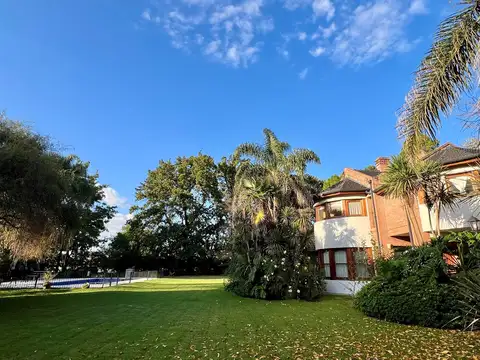 Casa en Alquiler de 5 dormitorios