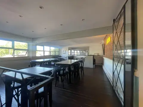 Av. Enrique Shaw e/ Cangrejo y Corvina