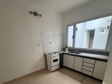 Depto Tipo Casa en Venta en Avellaneda, USD 115.000