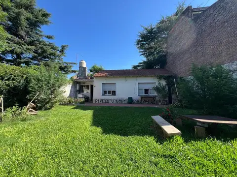 Casa tipo chalet en venta zona Boulogne.