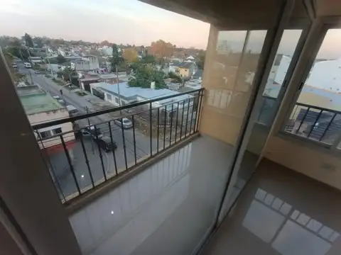 ALQ DEPTO 2 AMB. con 2 balcones - 2º PISO-fte. -ascensor- SAN MIGUEL