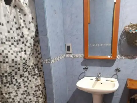 Depto Tipo Casa en Venta 40 años