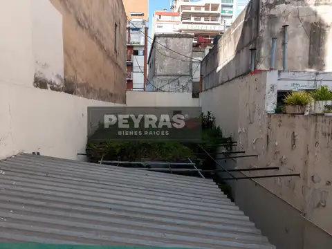 Av. Independencia 1700