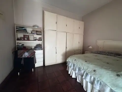 VENTA PH 4 AMB COCHERA LOCAL CREDITO LANUS OESTE