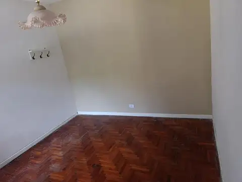 Depto Tipo Casa en Alquiler 30 años