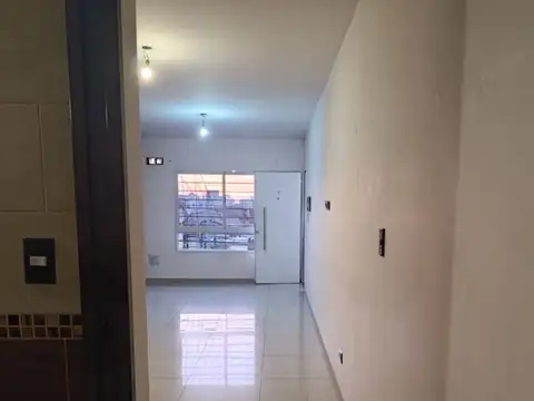 DEL CAMPILLO 2500, Piso 2