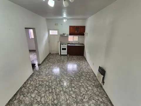 Departamento 3 ambientes con 1 baño