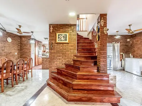 DOMINGO FAUSTINO SARMIENTO al 1100