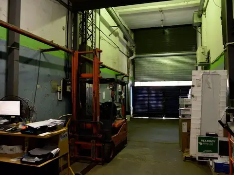 Galpon en Alquiler en Monte Castro, USD 9.000