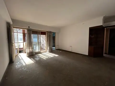 Depto Tipo Casa en Venta 45 años