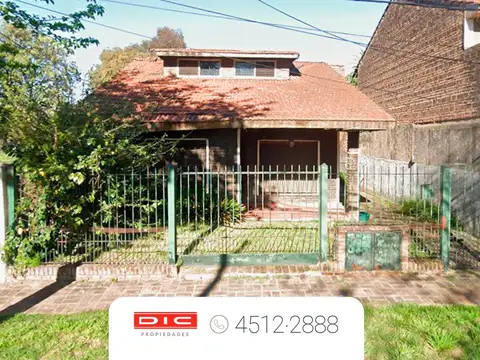 Casa 2 dormitorios Venta - Mart.-Fleming/Panam.