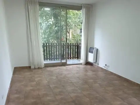 Estanislao López 2600