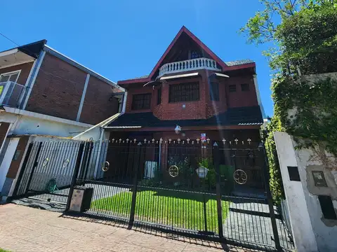 Casa en Venta de 4 dormitorios