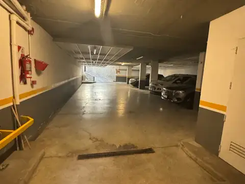 Departamento en Venta en La Lucila Vias / Libertador, USD 410.000