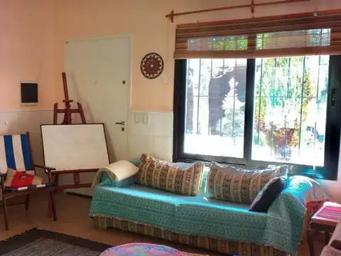 Casa 3 ambientes con 2 baños