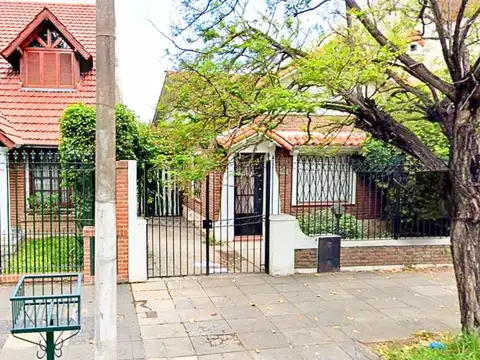 Venta Terreno en  Caseros potencial constructivo Baja incidencia OPORTUNIDAD INVERSION