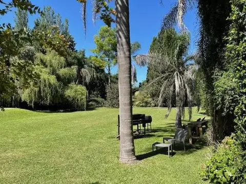 Casa 4 ambientes con 4 baños