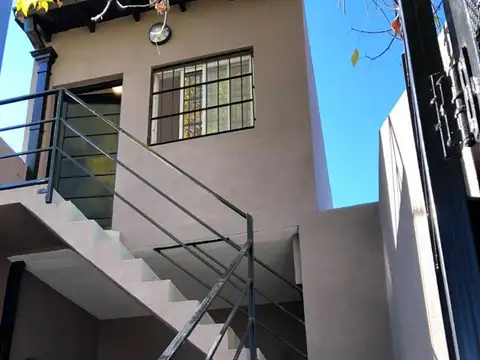 Aristobulo Del Valle 1500, Piso 1