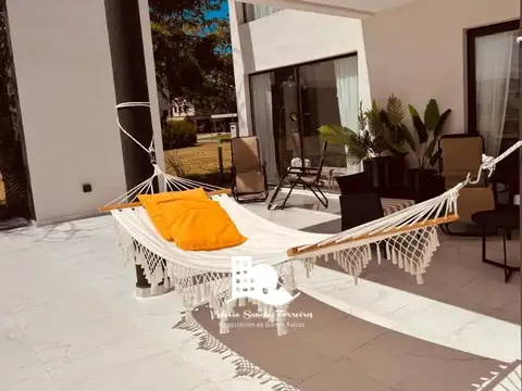 Casa en Venta al Oeste