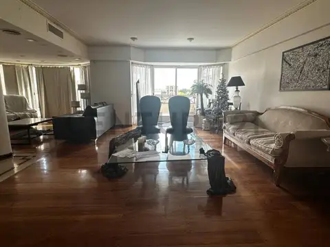 Departamento en Venta con 2 cocheras