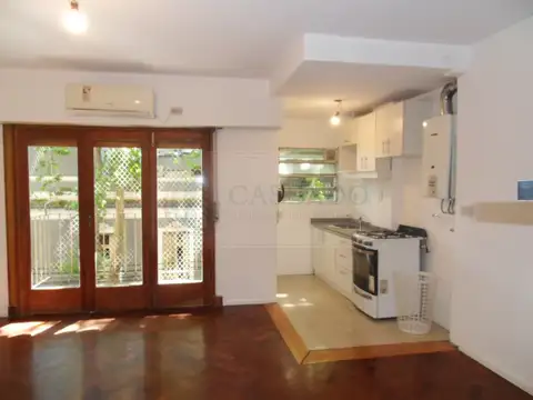 Departamento DOS ambientes con balcon en alquiler en Almagro